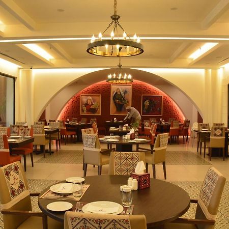 Saray Hotel Amman Buitenkant foto