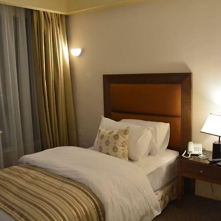Saray Hotel Amman Buitenkant foto