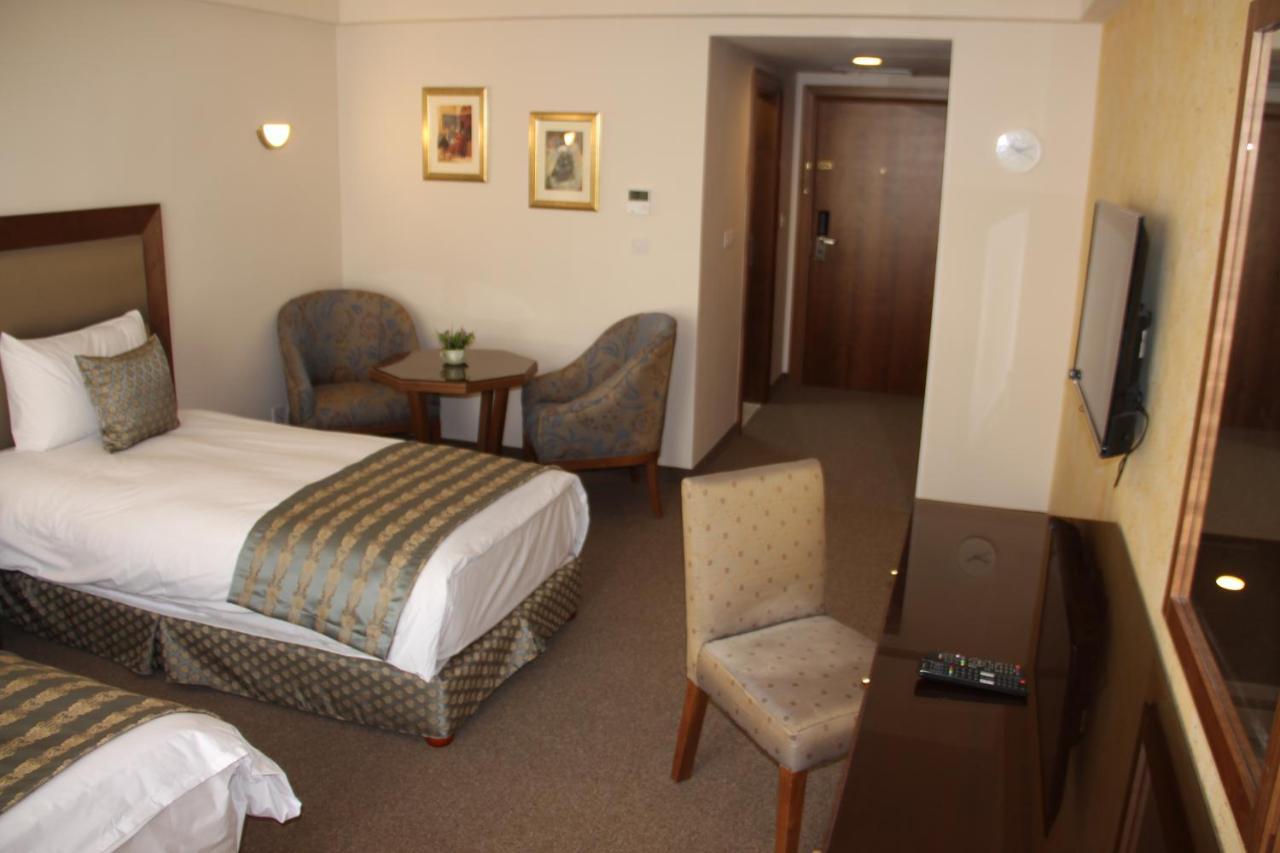 Saray Hotel Amman Buitenkant foto