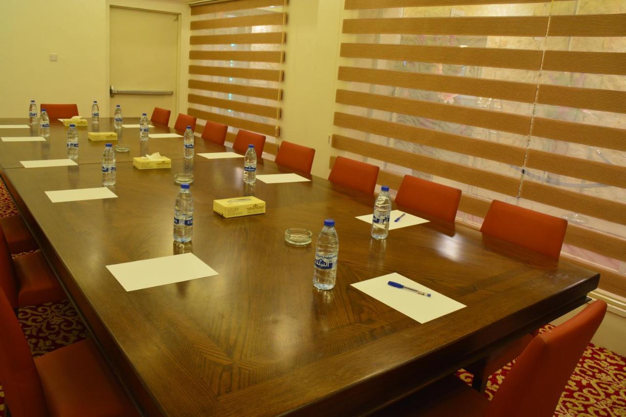 Saray Hotel Amman Buitenkant foto