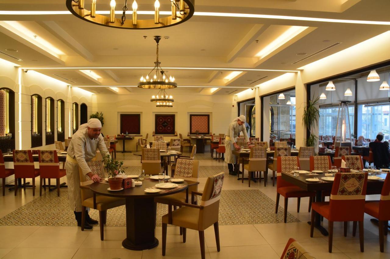 Saray Hotel Amman Buitenkant foto